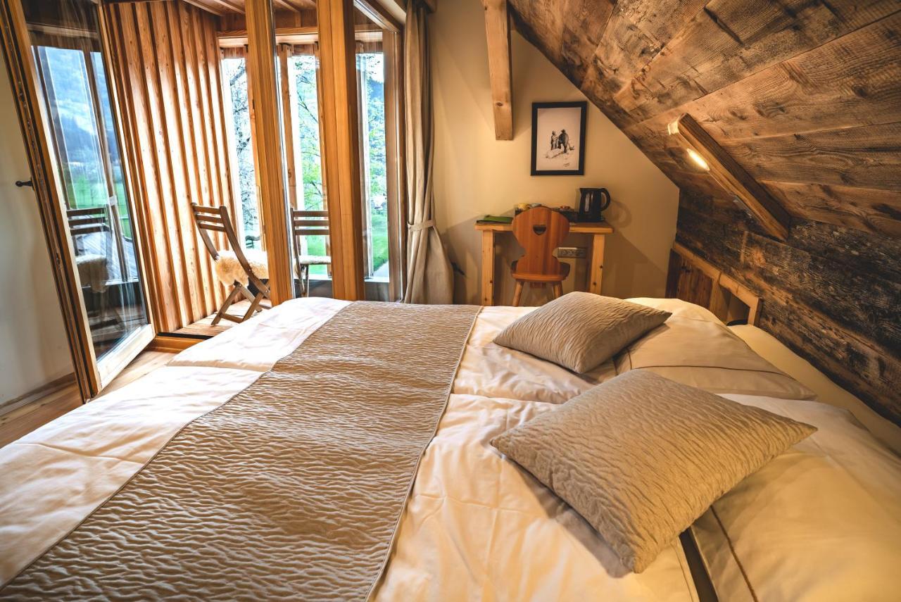 Tourist Farm Senkova Domacija Villa Згорние Йезерско Екстериор снимка